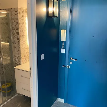 L'astrolabe - - Refurbished - Seaside Appartement Cannes